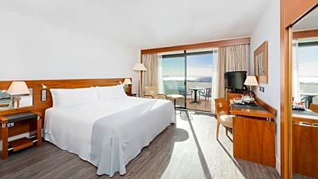 Premium Single Room