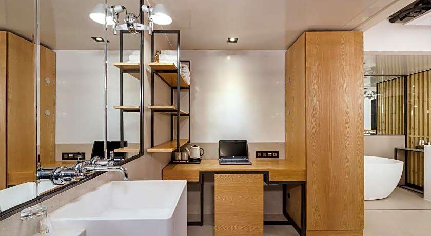 Jamsil Delight Hotel