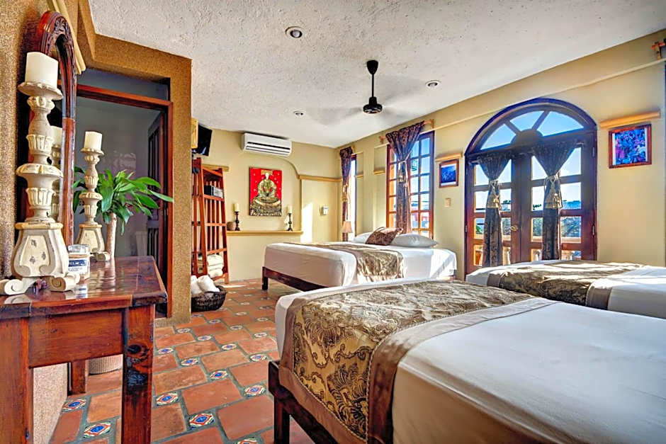 El Cielo Hotel