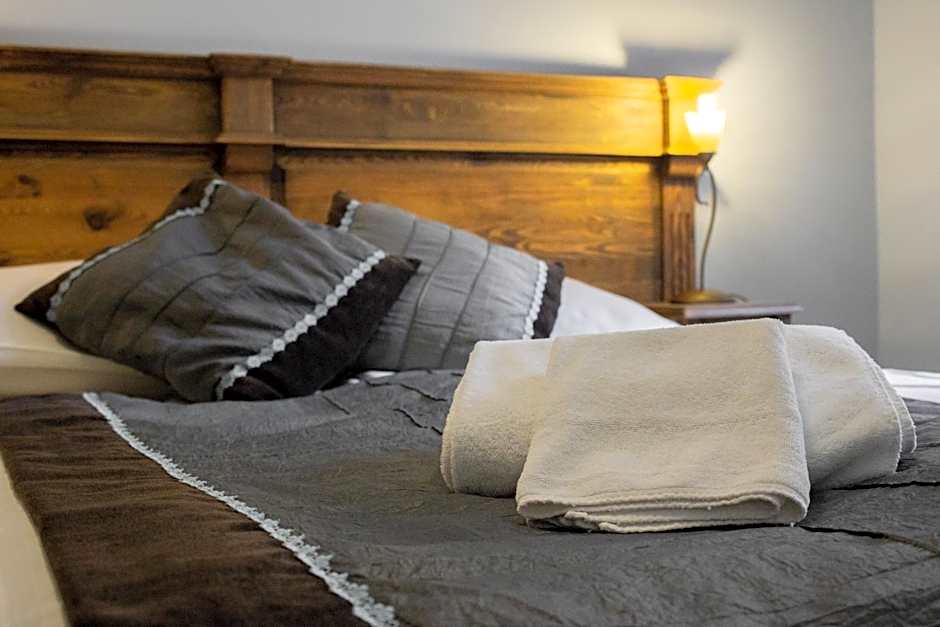 Five Stars Bed&Breakfast