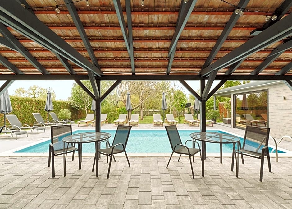 Lorelei Pension Adults Only