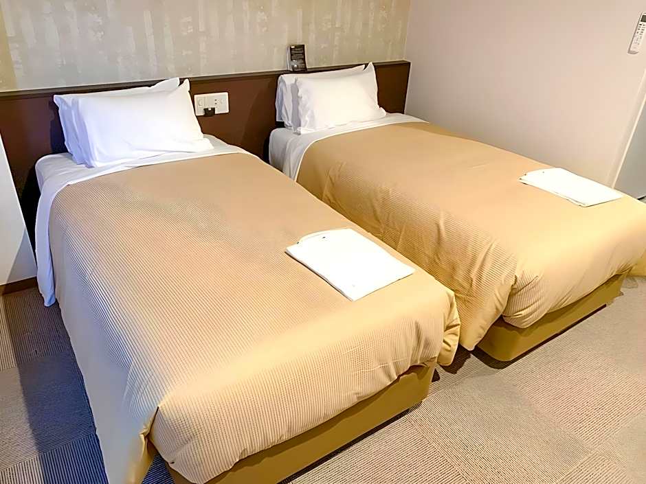 Hotel LiVEMAX Kyoto Nijojo-Nishi