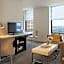 Renaissance by Marriott Cincinnati Downtown Hotel