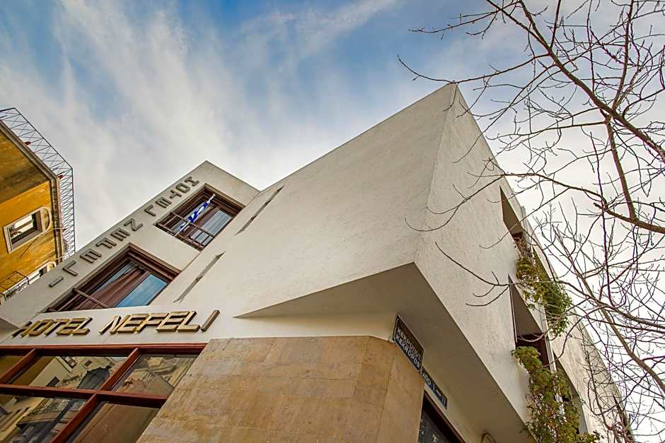 Nefeli Hotel