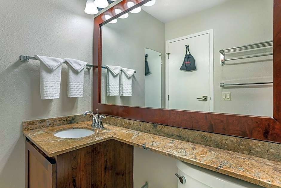 Best Western Dry Creek Inn