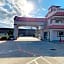 Island Suites Hobby Airport