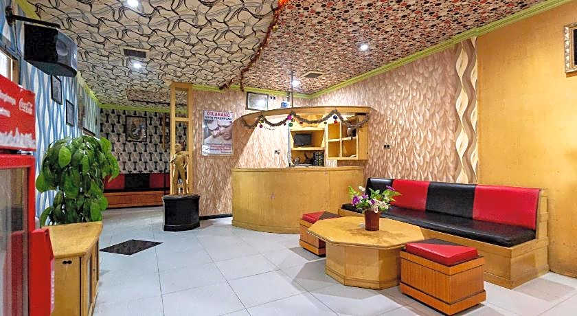 RedDoorz near Universitas Simalungun Pematangsiant