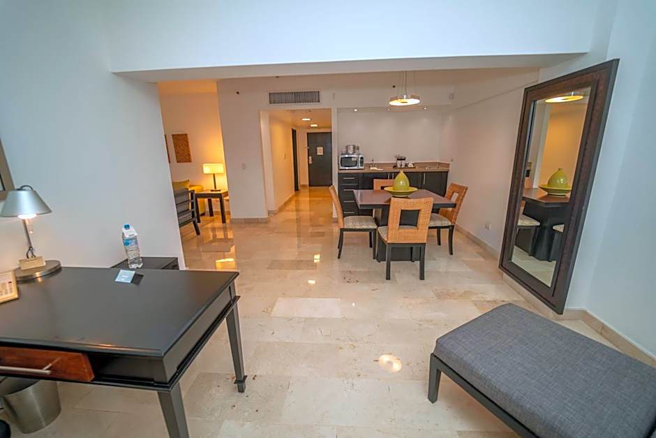 Radisson Hotel Santo Domingo