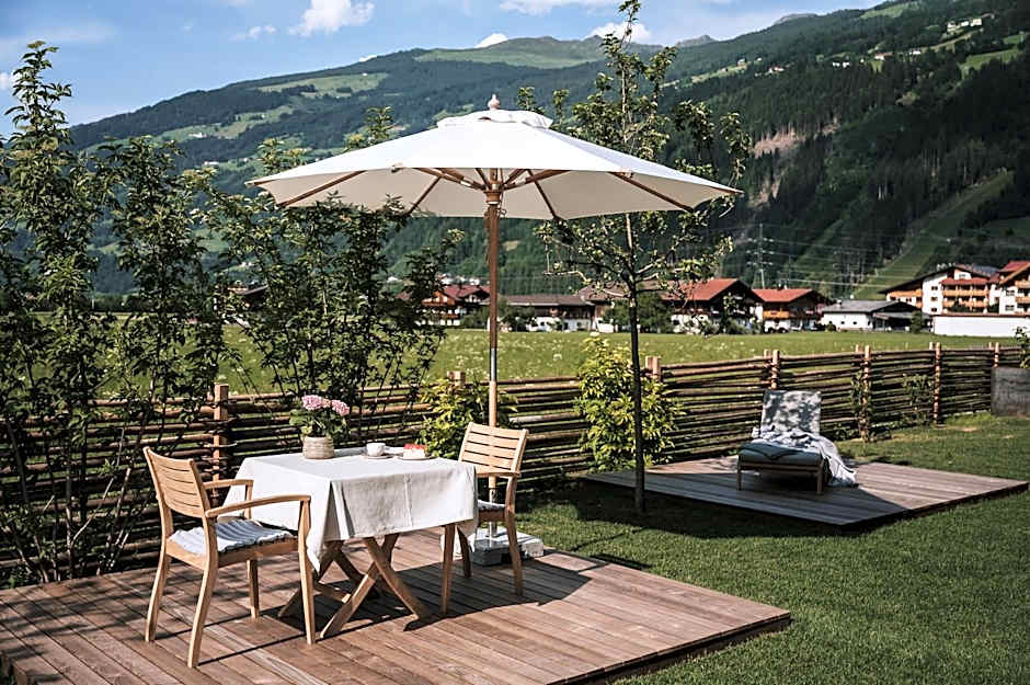 zelloon boutique hotel