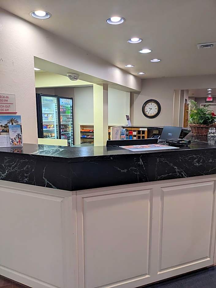 Hawthorn Extended Stay by Wyndham Green Bay