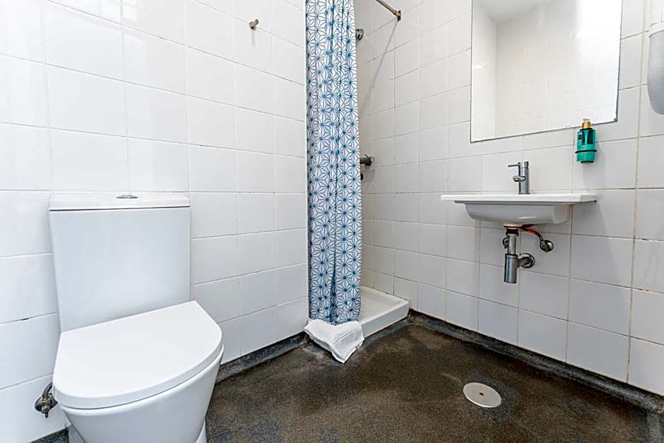 Azores Youth Hostels - Sao Miguel