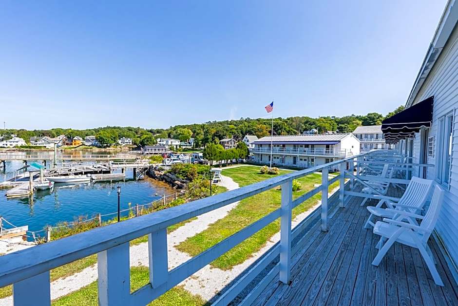 Boothbay Harbor Inn
