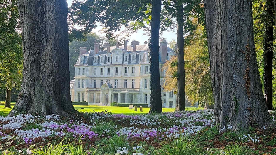 Les Ecuries du Château de Brumare