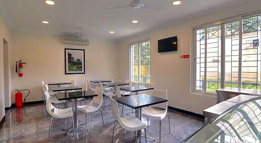 Lilac Hotel 3rd Block