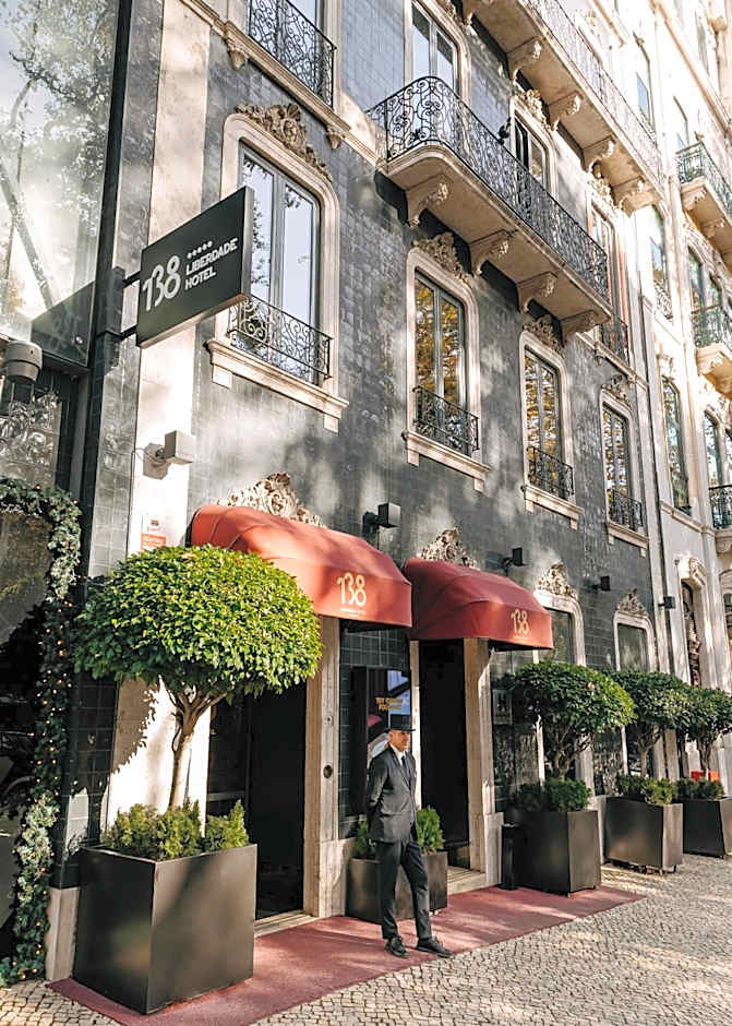 138 Liberdade Hotel