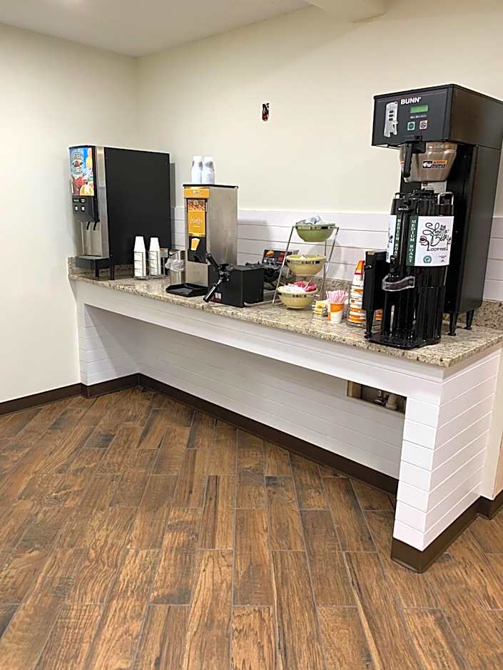 Quality Inn & Suites Prestonsburg next to Mountain Arts Center