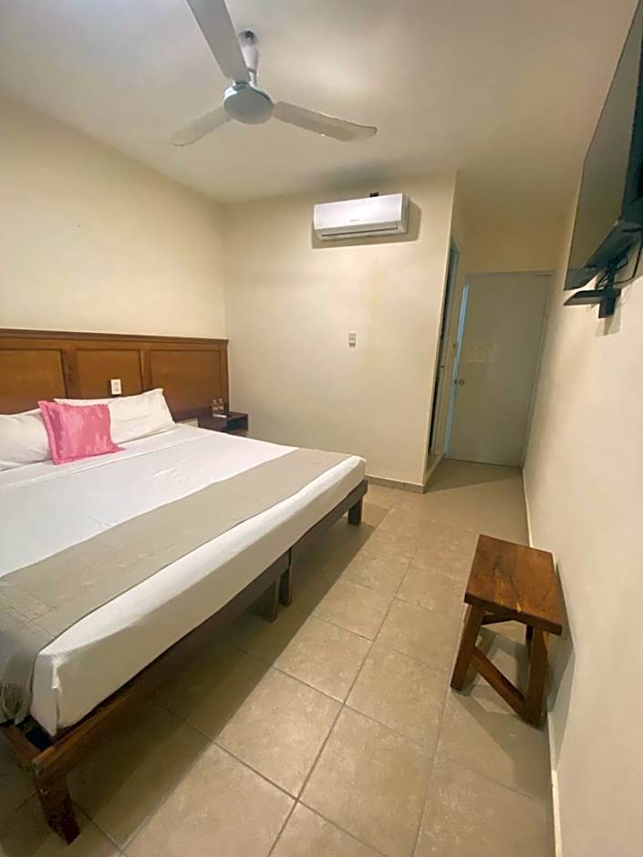 7mo Color Hotel Boutique
