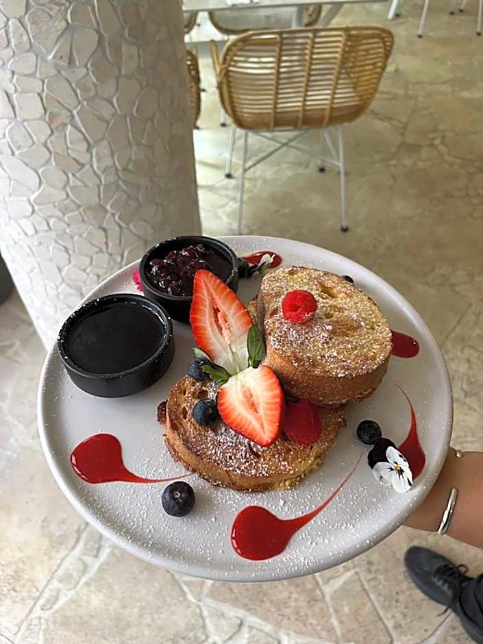 Ocean International Hotel