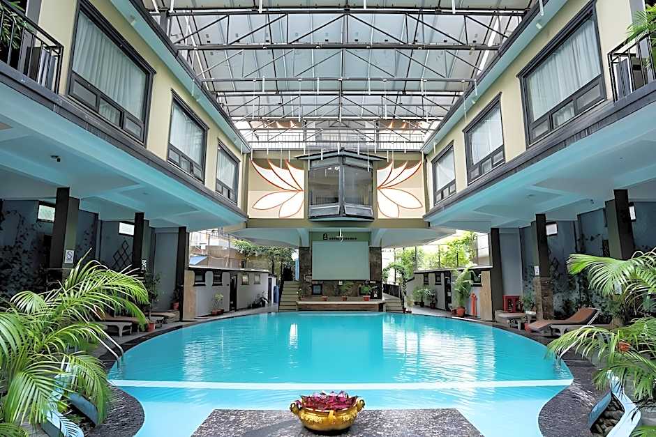 Hotel Sarowar Pokhara – Luxury Hospitality in the Heart of Pokhara