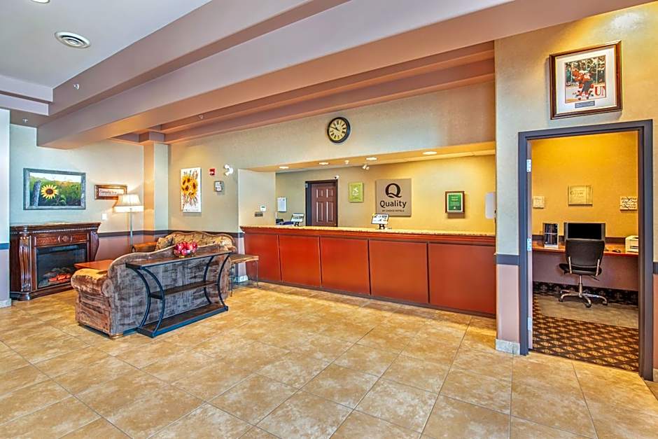 Quality Inn & Suites