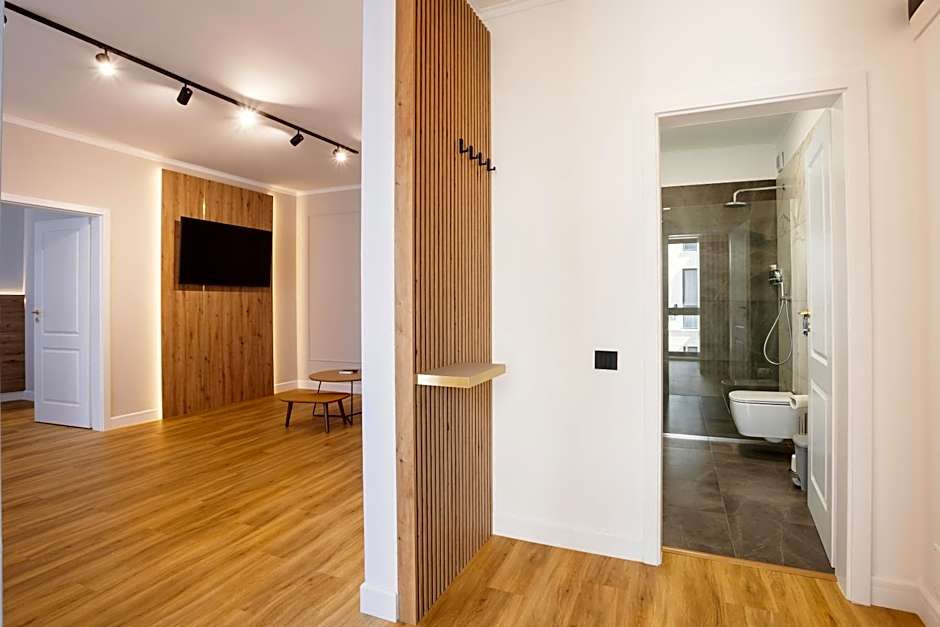 Bloom Downtown Suites