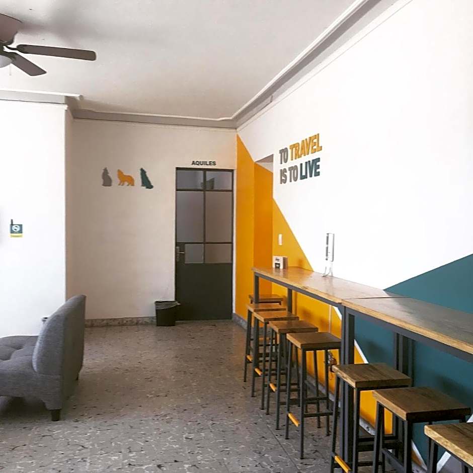 El Petate Hostel