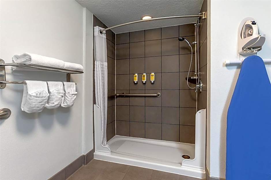 Best Western Plus Gallup Inn & Suites