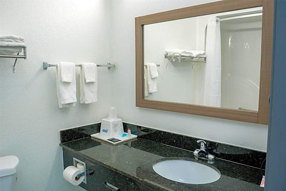 Americas Best Value Inn Donaldsonville