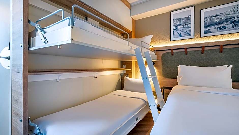 Campanile Paris Ouest - Pont De Suresnes