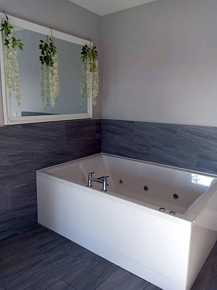 The Royal Hotel - Clacton On Sea