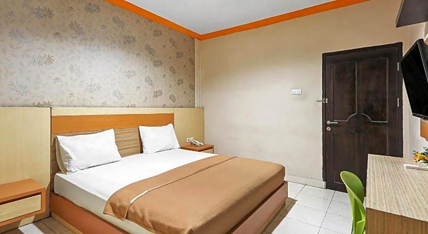 Collection O 93163 Hotel Grand Kartika