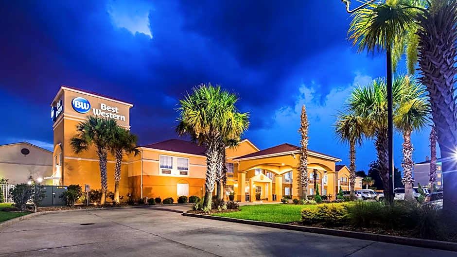Photo 1 of 9 of Best Western Lafayette Inn
