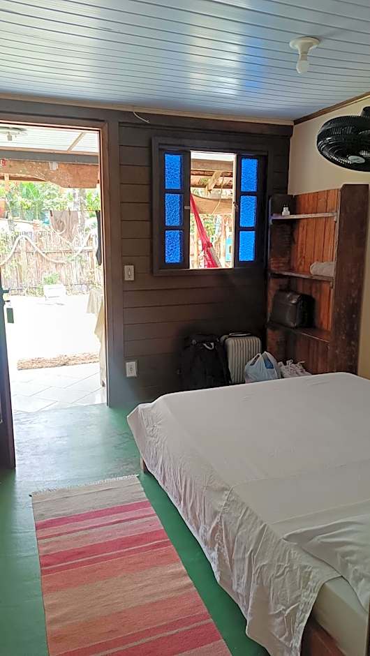 Pousada Sobre as Ondas - ILHA DO MEL - PR