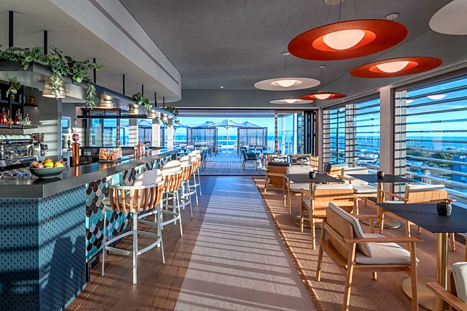 DoubleTree by Hilton Lagoa Azores