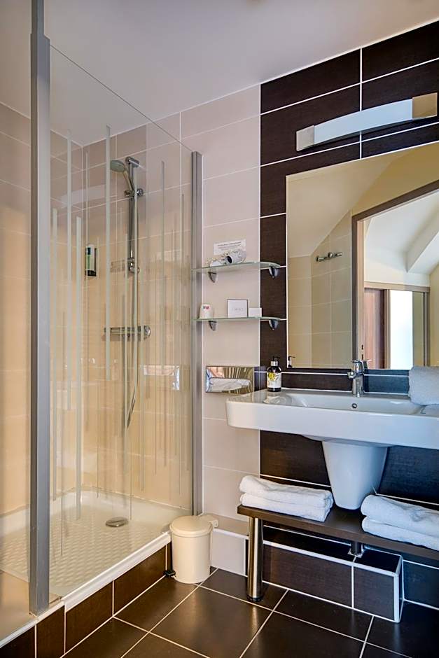 Logis Hotel Belle-Vue