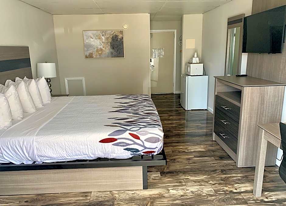 Simple Life Motel