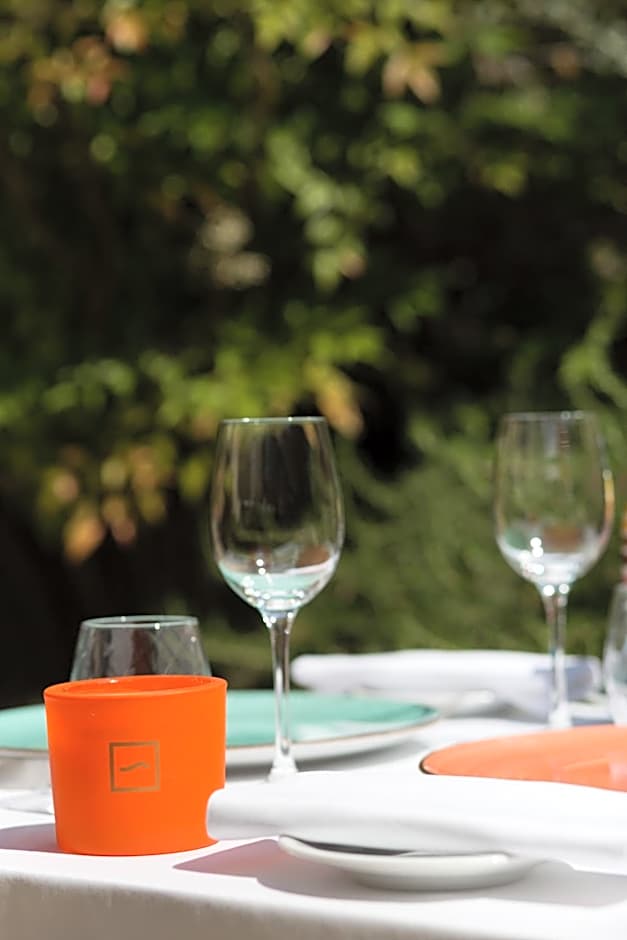 Hotel Restaurant La Vague de Saint Paul & Spa