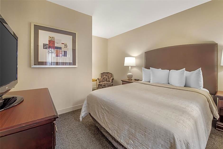 Best Western Plus The Normandy Inn & Suites