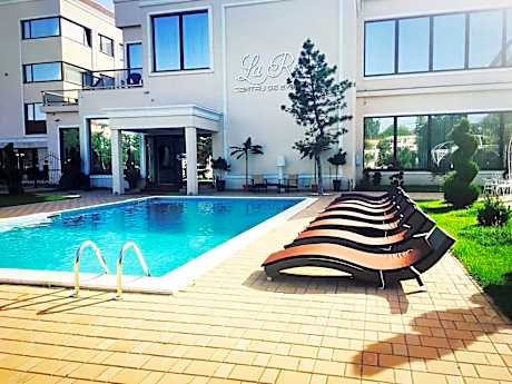 La Rocca Boutique Hotel