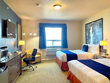 Queen Room with Two Queen Beds - Non-Smoking