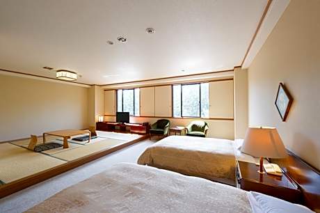 Family Room - Non-Smoking