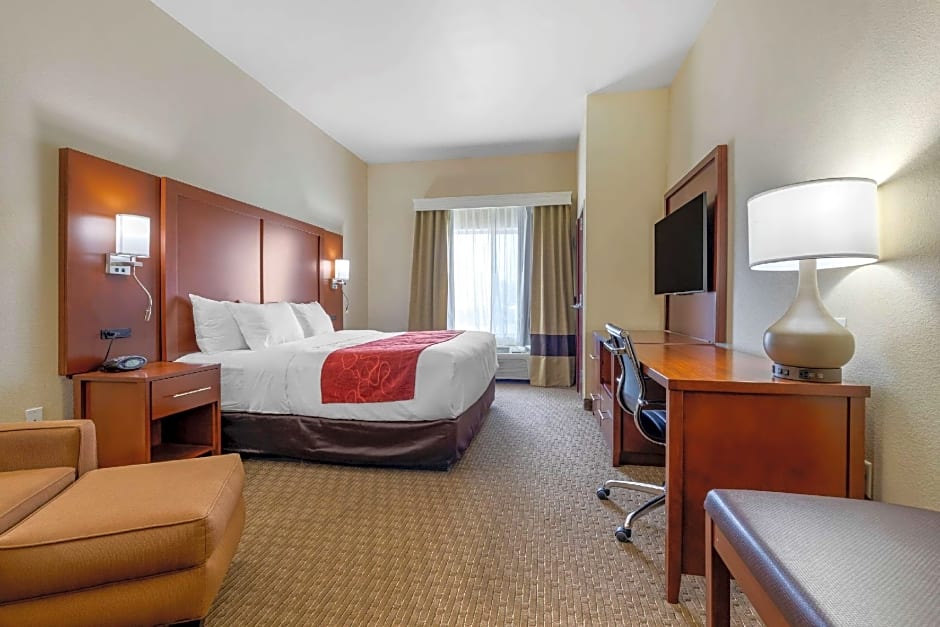 Comfort Suites