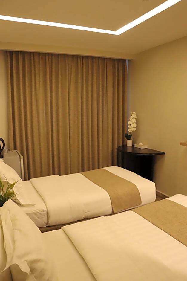ALENA HOTEL