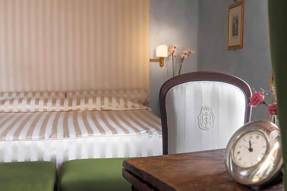 Hotel Relais Dell Orologio