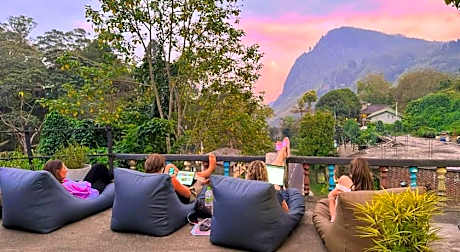 Rock View Hostel Ella