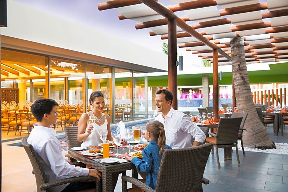 Barcelo Maya Colonial - All Inclusive