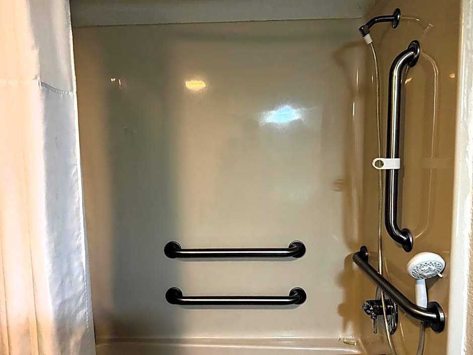 Travelodge by Wyndham Flowood/Jackson/Airport North 