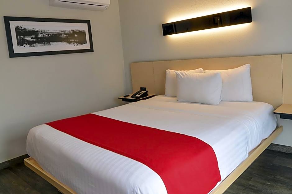 City Express Plus by Marriott Medellín Colombia