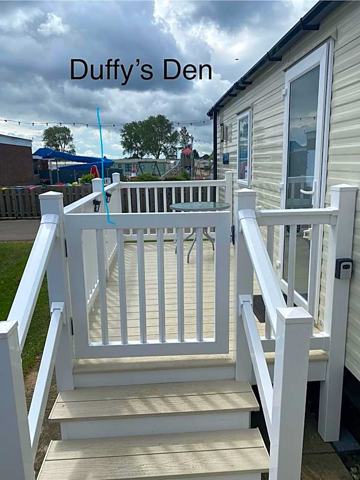 Duffy's Den - Parkdean California Cliffs - Fulmar 45