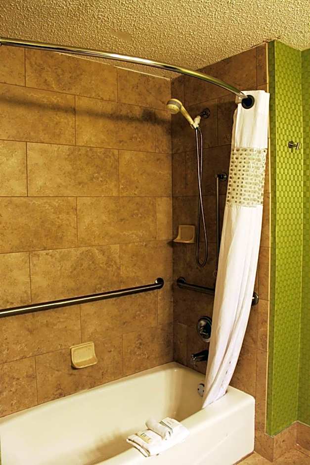 Hampton Inn By Hilton Perry